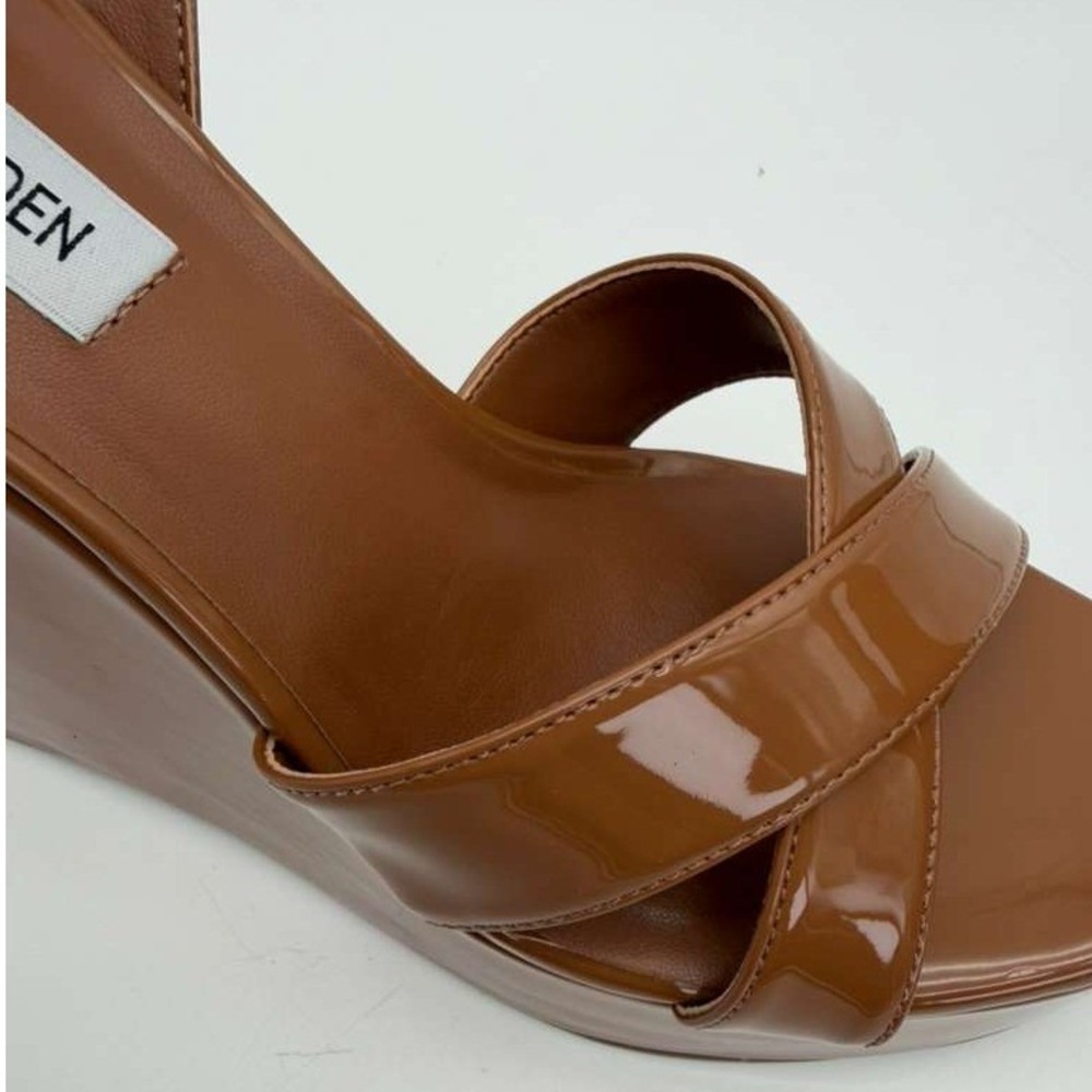 Steve Madden Pinnacle Sandals – Camel Patent – Size 7.5 – Brand New - Picture 11 of 13